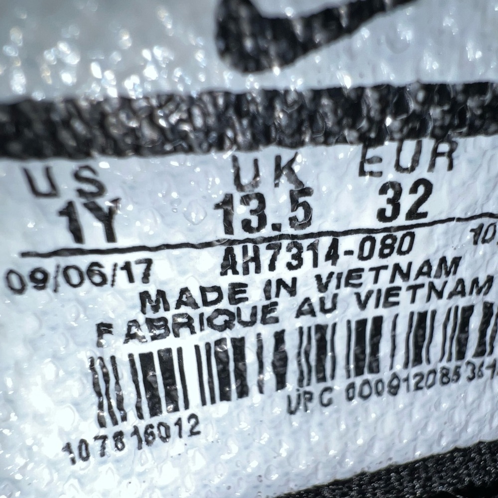 Nike Jr Magista Black/Grey/Orange/White Molded Soccer Cleats 1Y‎ EUC - Picture 7 of 8